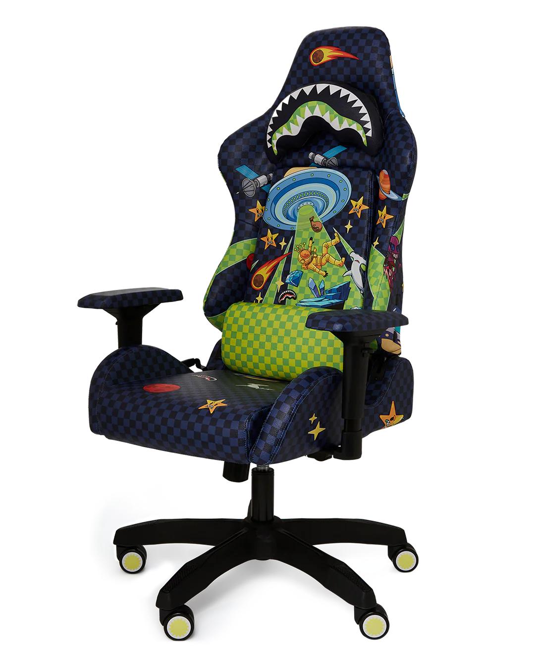 SPACE WARPED GAMING CHAIR