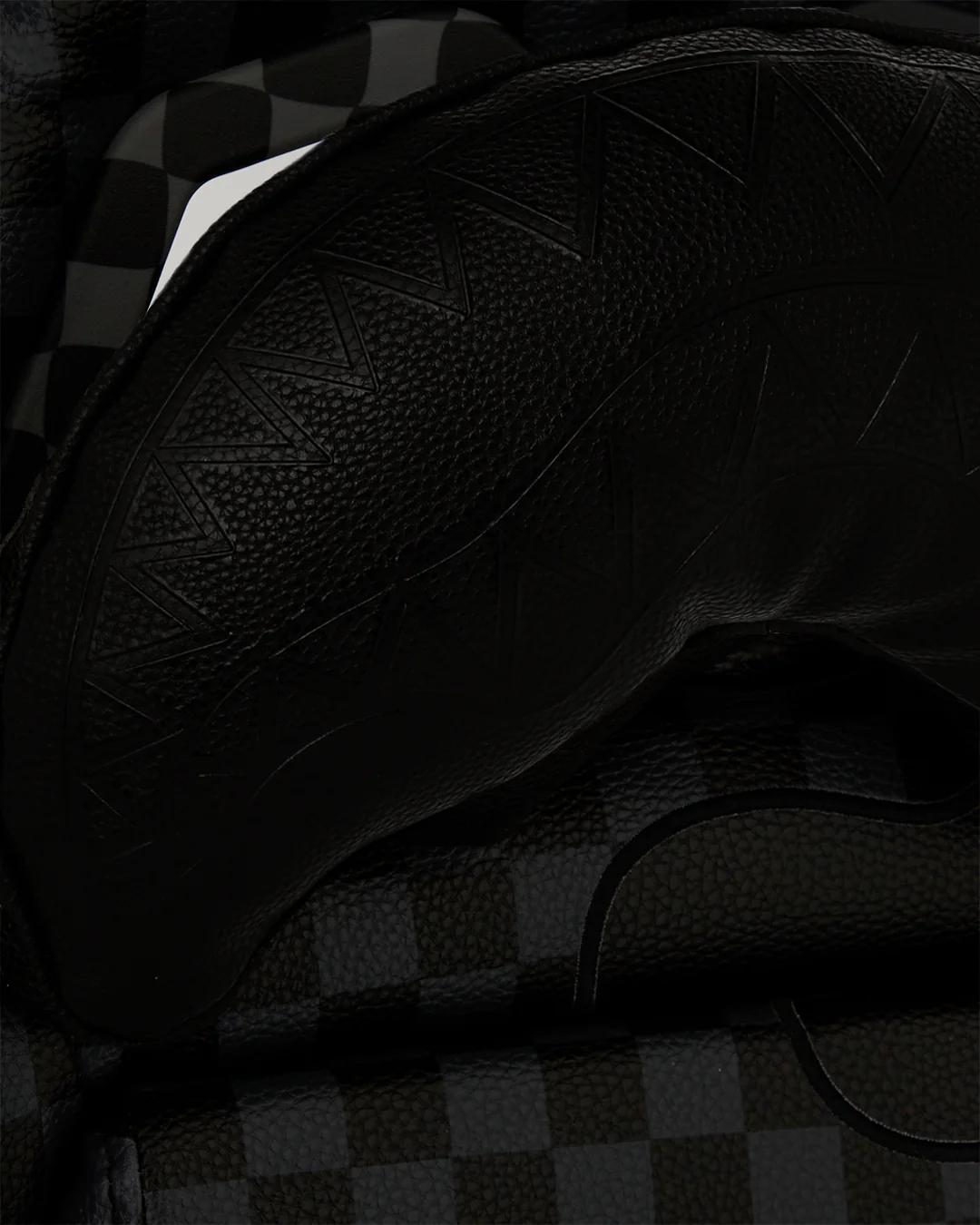 SPEED SHARK SIDE SWIPE GAMING CHAIR