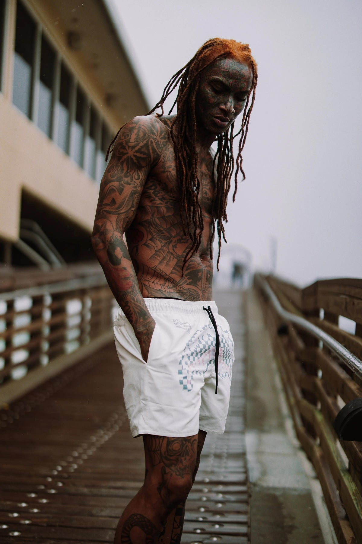 SHARK CENTRAL DYNAMIC SWIM SHORTS