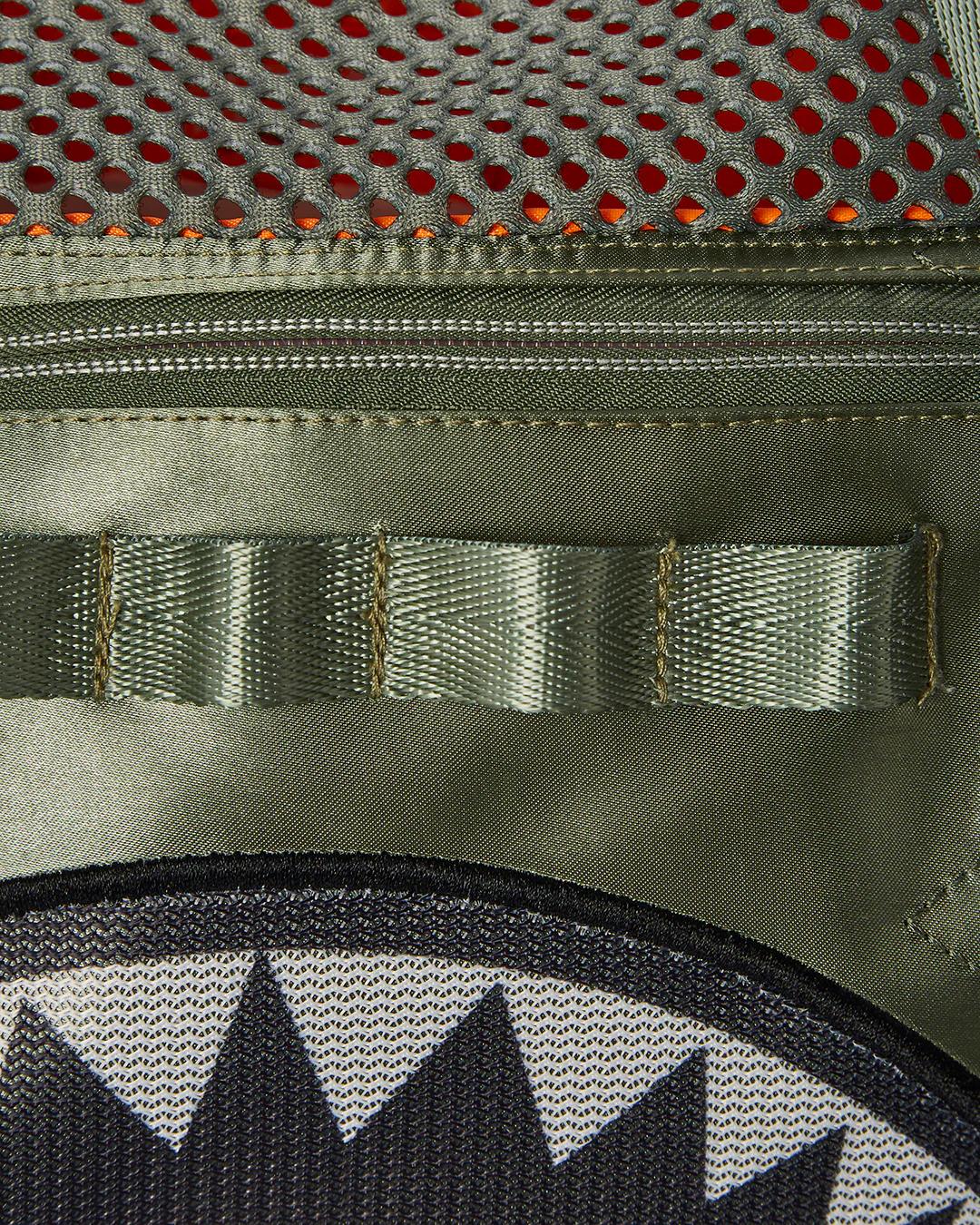 SPECIAL OPS ALPHA SHARK PET CARRIER