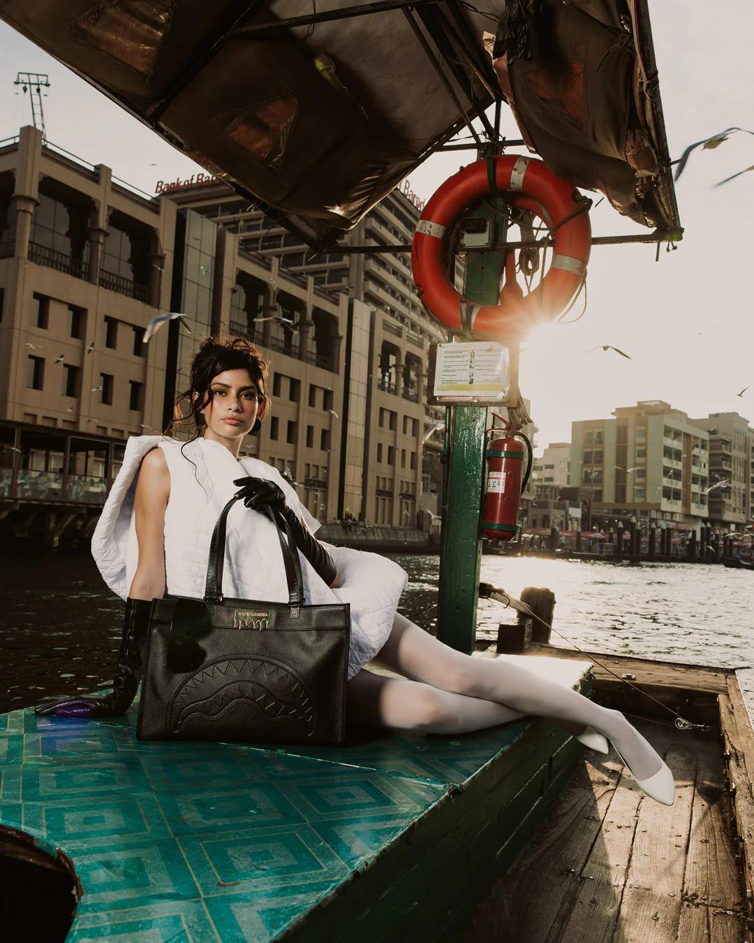 GOLD BRICK DRIP TORTUGA TOTE