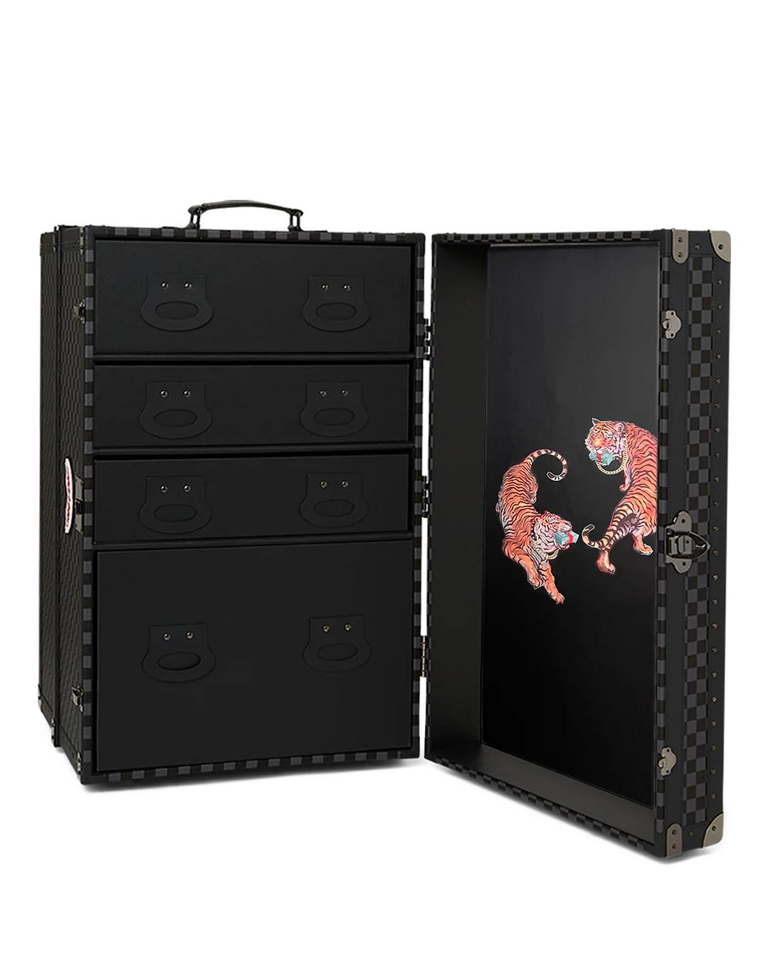 VANQUISH II WARDROBE TRUNK