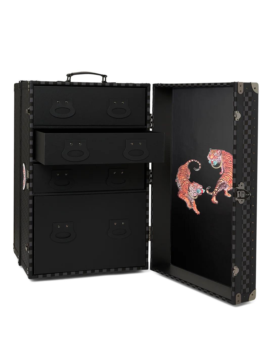 VANQUISH II WARDROBE TRUNK