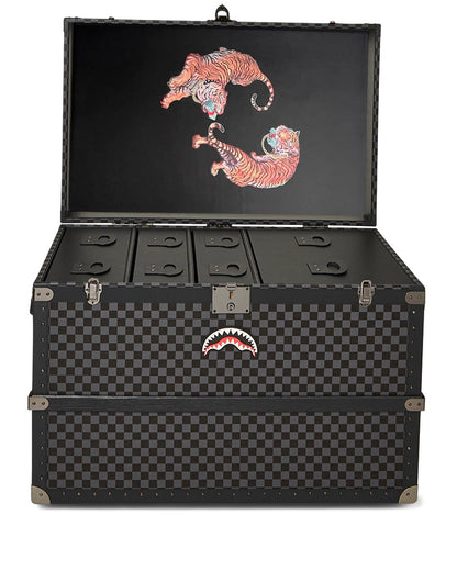 VANQUISH II WARDROBE TRUNK