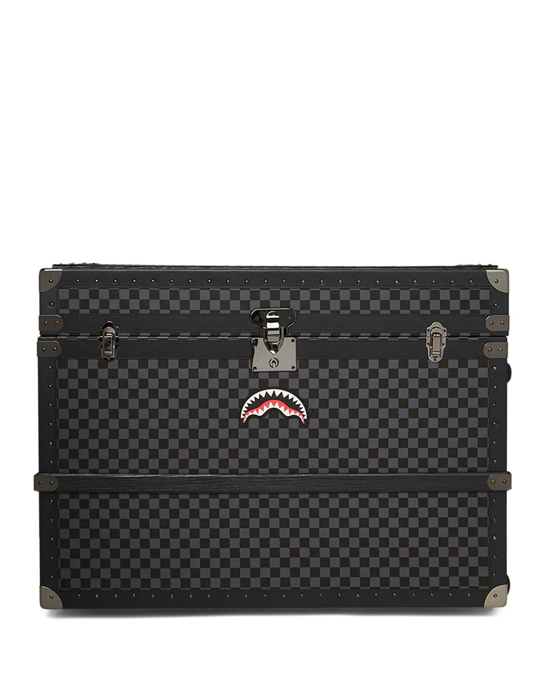 VANQUISH II WARDROBE TRUNK