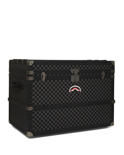 VANQUISH II WARDROBE TRUNK