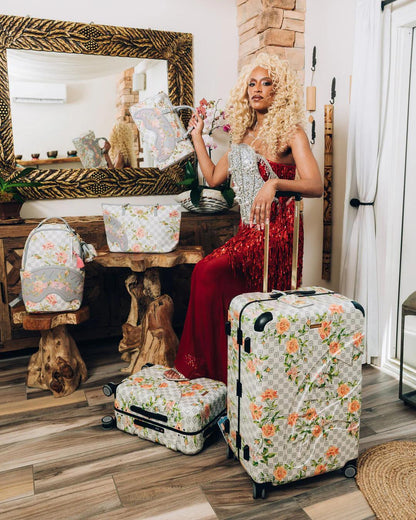 A.I. AFRICAN INTELLIGENCE ELEGANT ENERGY SHARKITECTURE CARRY-ON LUGGAG