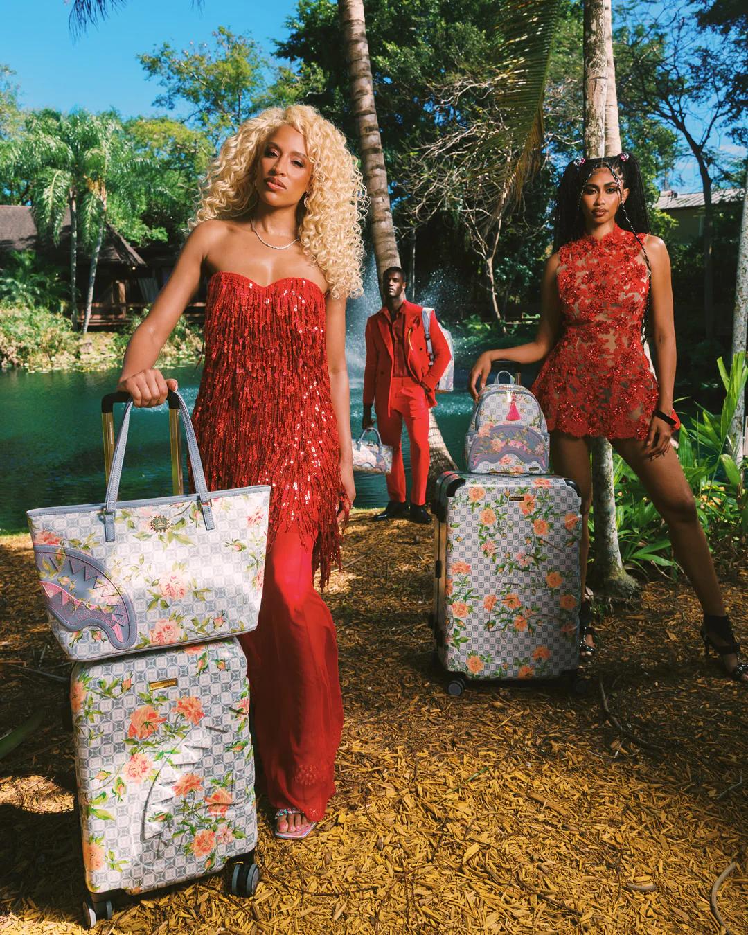 A.I. AFRICAN INTELLIGENCE ELEGANT ENERGY SHARKITECTURE CARRY-ON LUGGAG