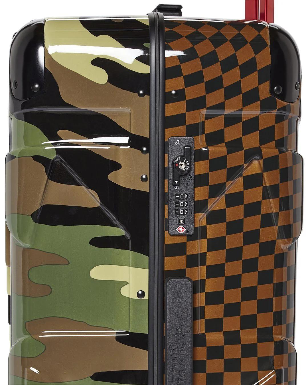 JUNGLE PARIS 29.5” FULL-SIZE SHARKITECTURE LUGGAGE