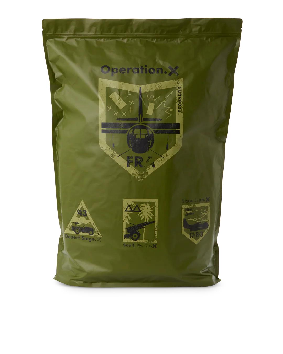 CALL OF DUTY SHARK TORPEDO DUFFLE