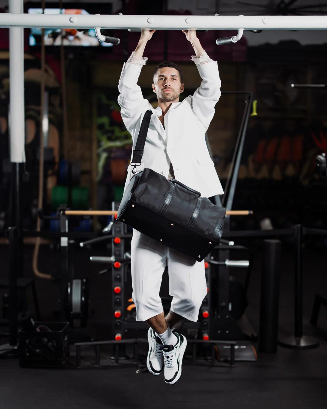 THE HERO DUFFLE