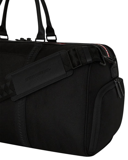 THE HERO DUFFLE