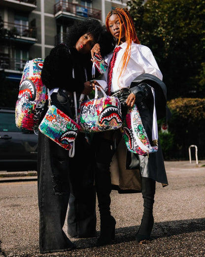 LE MONDE DES GRAFFITIS MINI DUFFLE