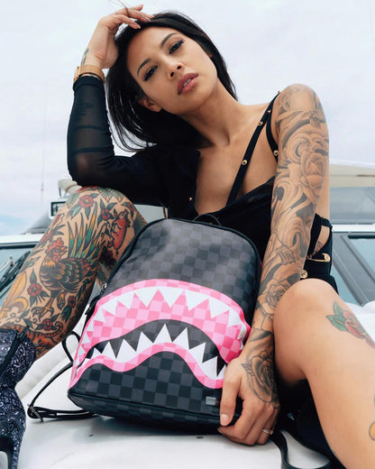 SHARKS IN CANDY SAVAGE