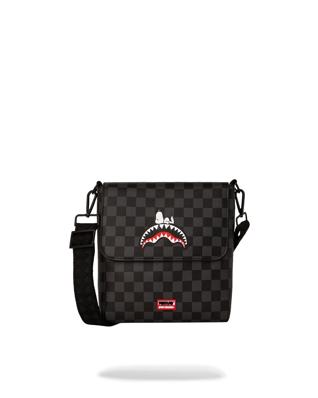 SNOOPY DAY OFF MESSENGER SLING BAG