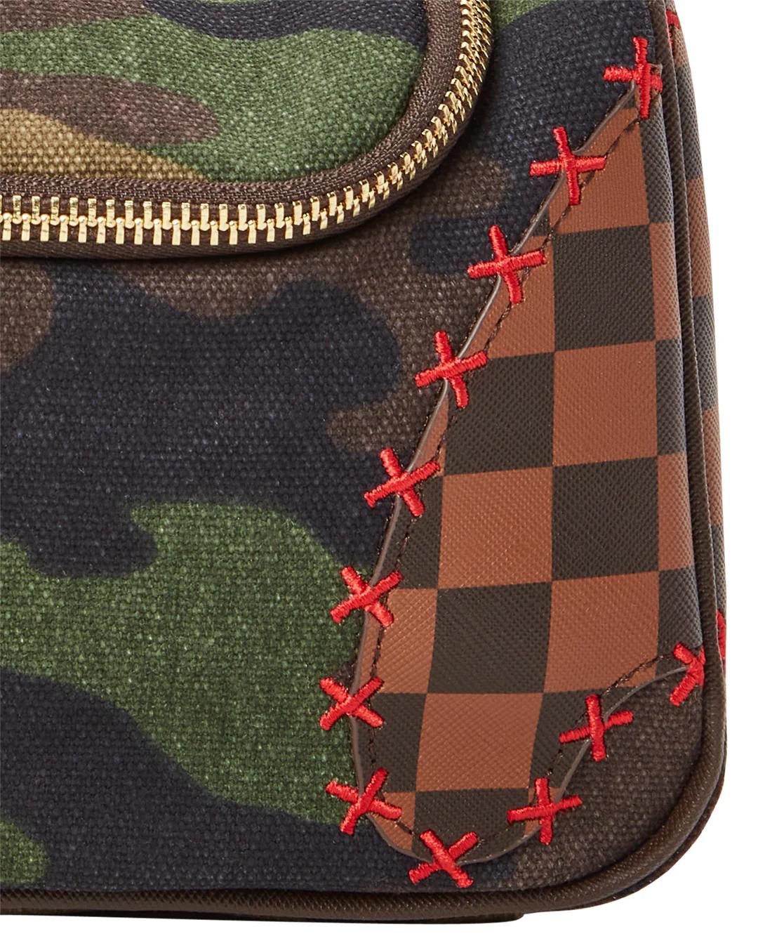 THE PARADOXX SHARK TOILETRY BAG