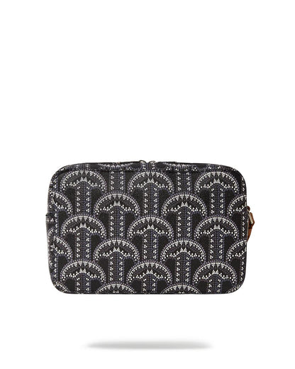 ILLUCHAINS TOILETRY BAG
