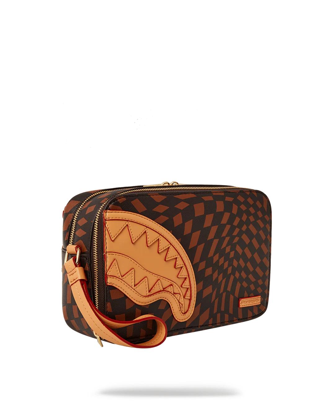TRIPPY HENNY TOILETRY BAG