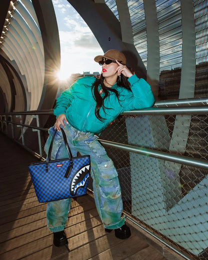 MIDNIGHT MAGIC SHARKS IN PARIS TOTE