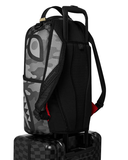 3AM RIPTIDE SHARKNAUTICS HARDSHELL CARRY-ON LUGGAGE