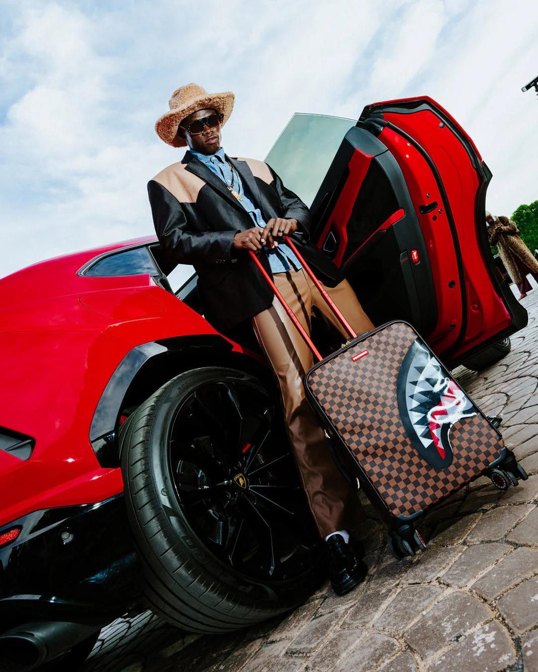 LENTICULAR EFFECTS SOFT SHELL CARRY-ON LUGGAGE