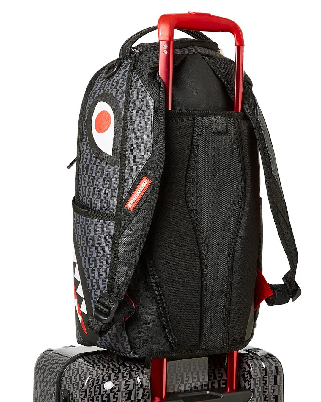 SPRAYGATTI REVV SHARKNAUTICS HARDSHELL CARRY-ON LUGGAGE