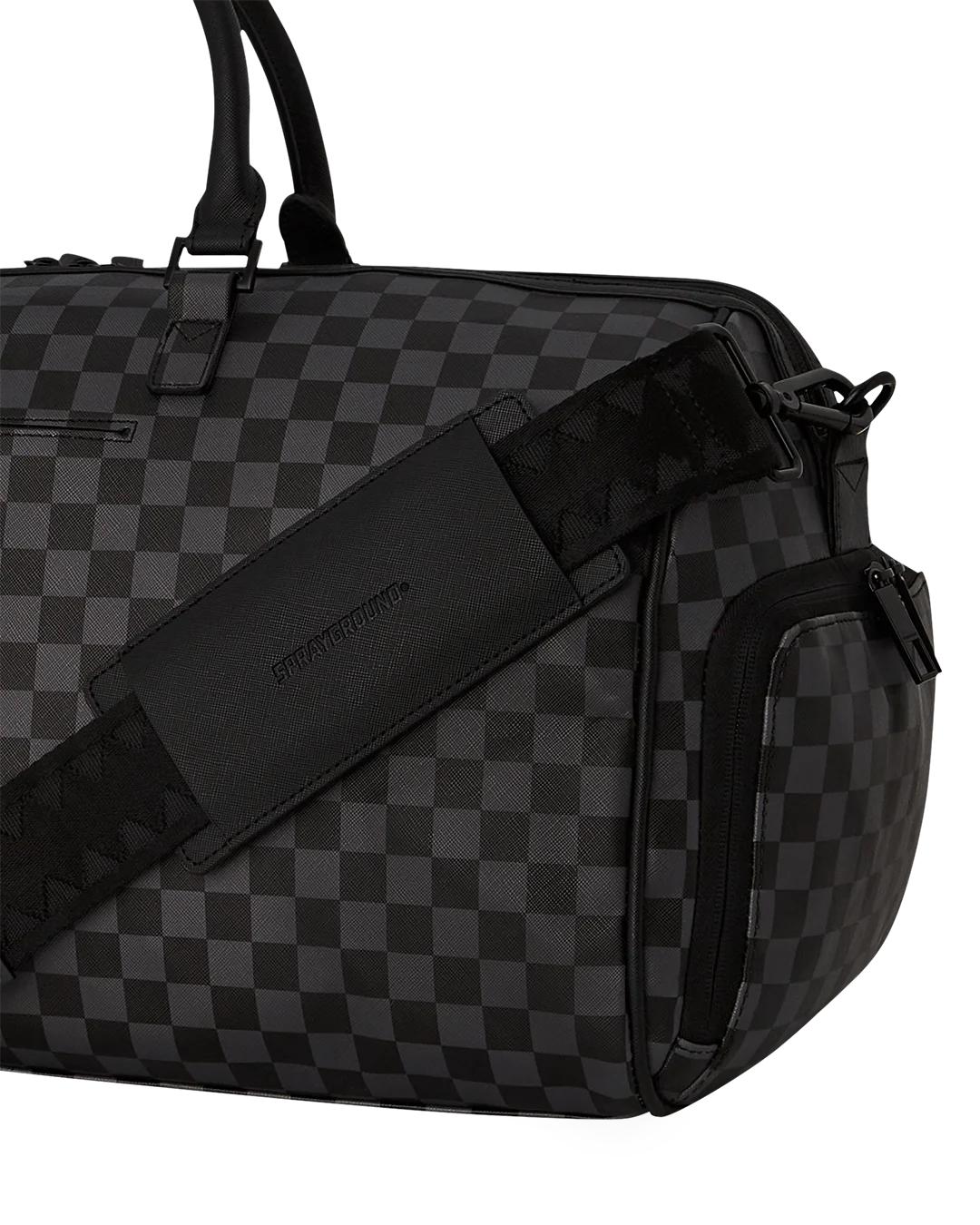 SNOOPY DAY OFF DUFFLE