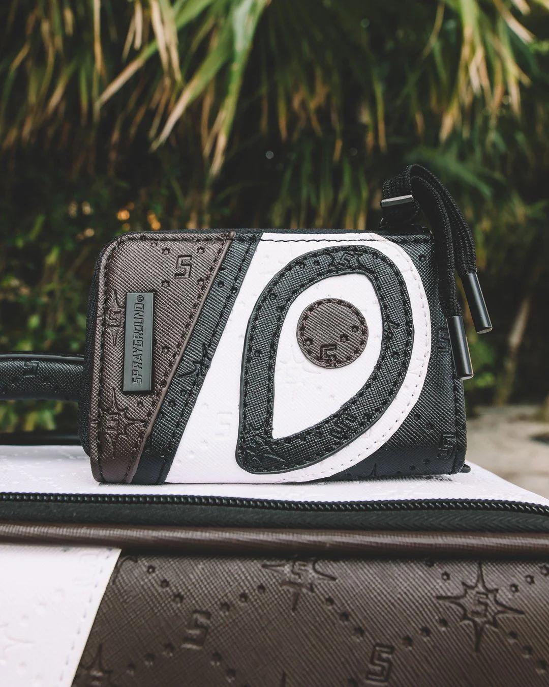 V.V.I.P. WALLET