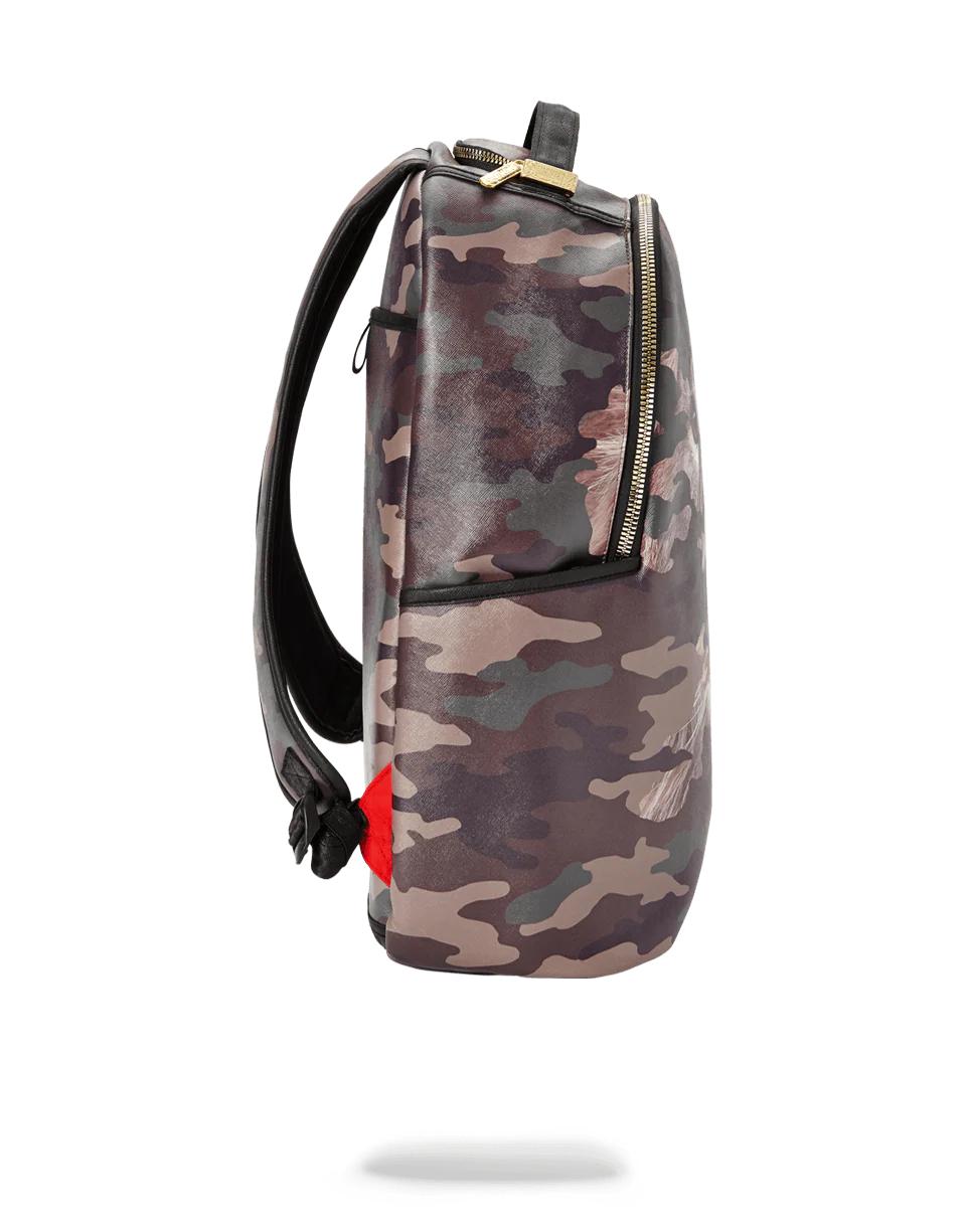LION CAMO