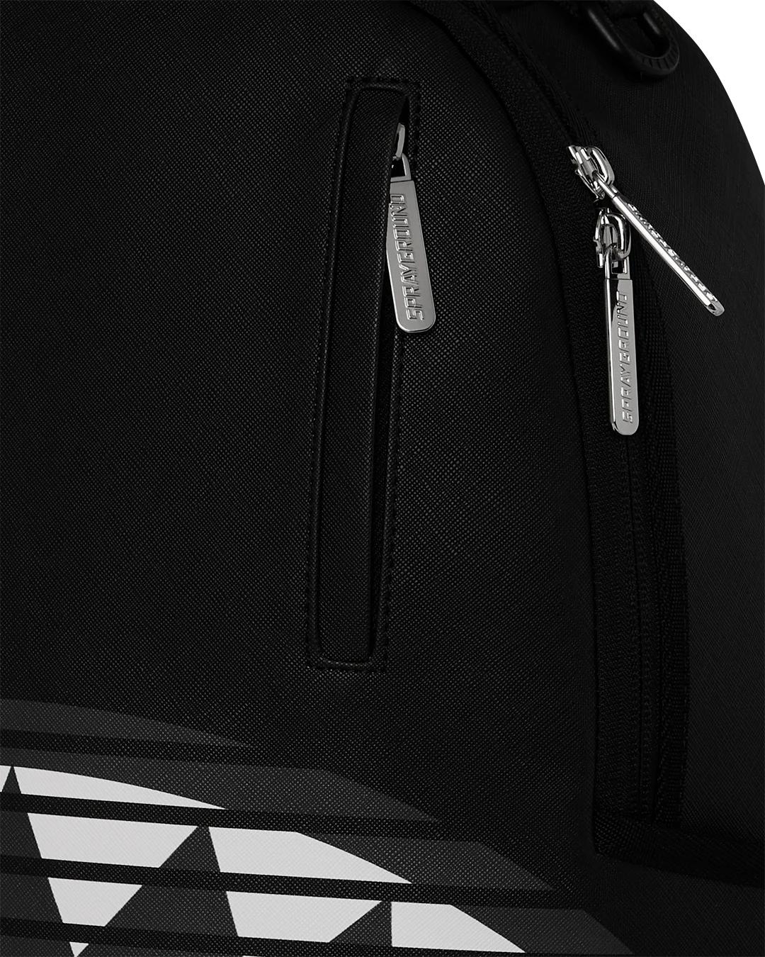 SHARK CENTRAL FLOW SHARK BACKPACK