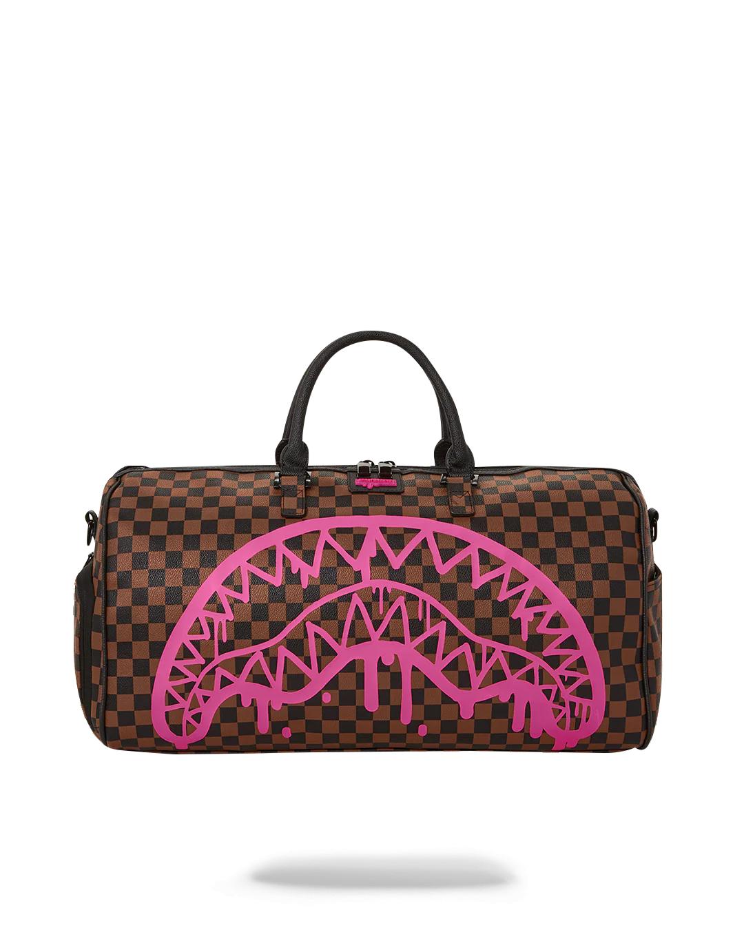 THE ARTISTS TOUCH DUFFLE