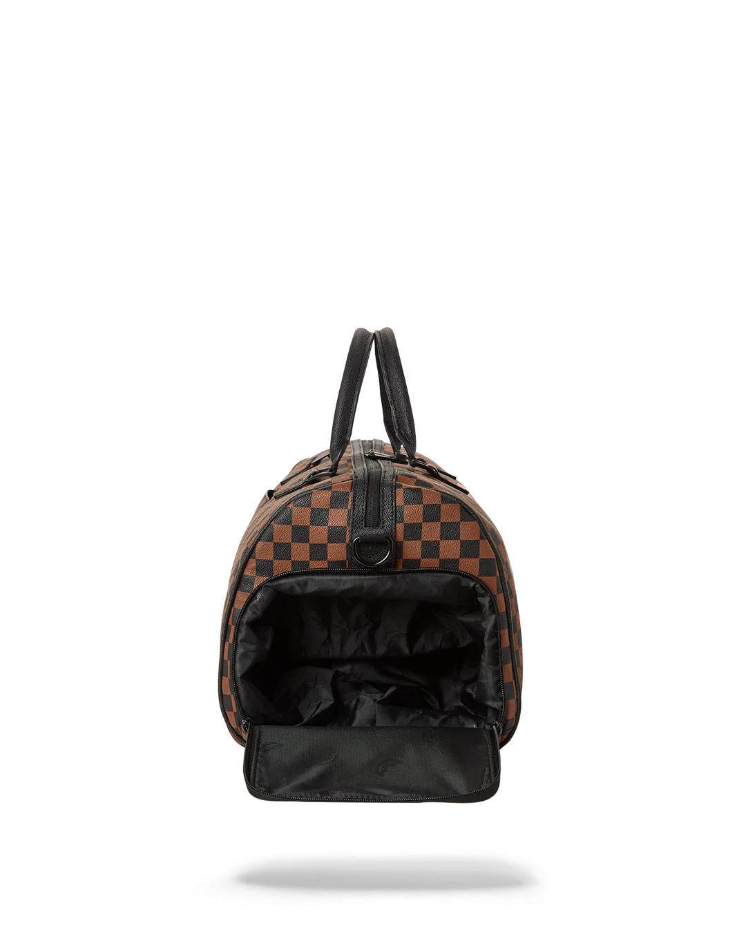 THE ARTISTS TOUCH DUFFLE