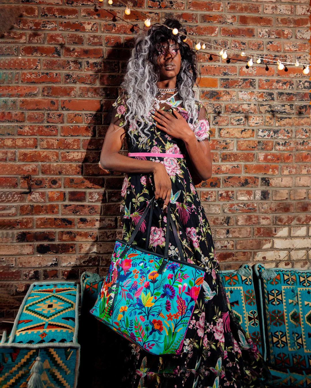 AVANT GARDEN TOTE