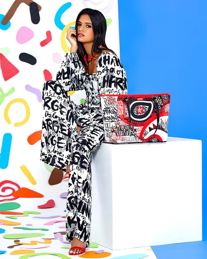 MYSTERIOUS MASTERMIND TOTE