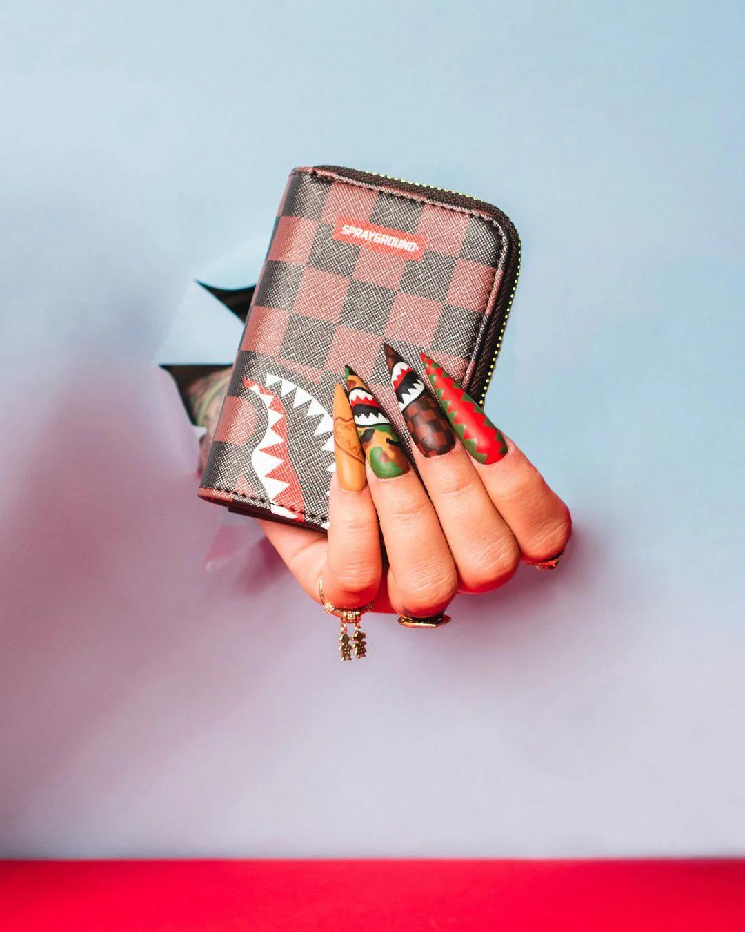 SPLIT THE CHECK WALLET