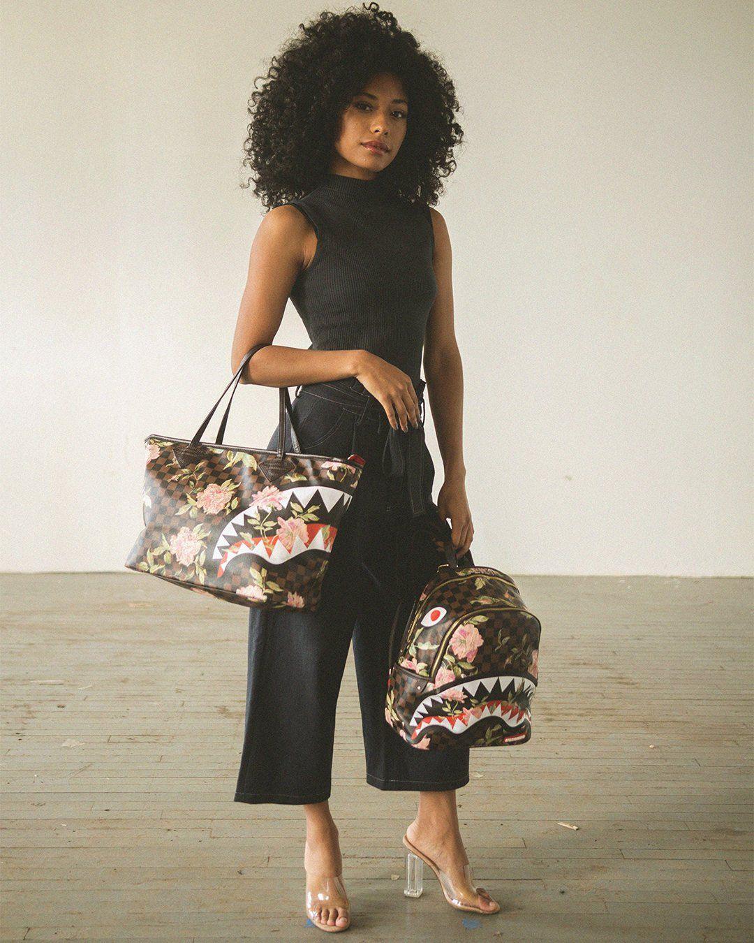 SHARKFLOWER TOTE