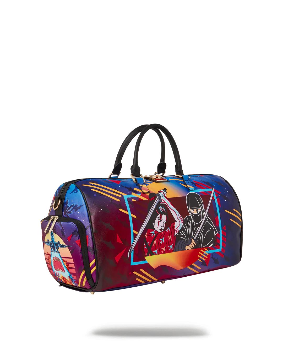 SHARKUZA DUFFLE