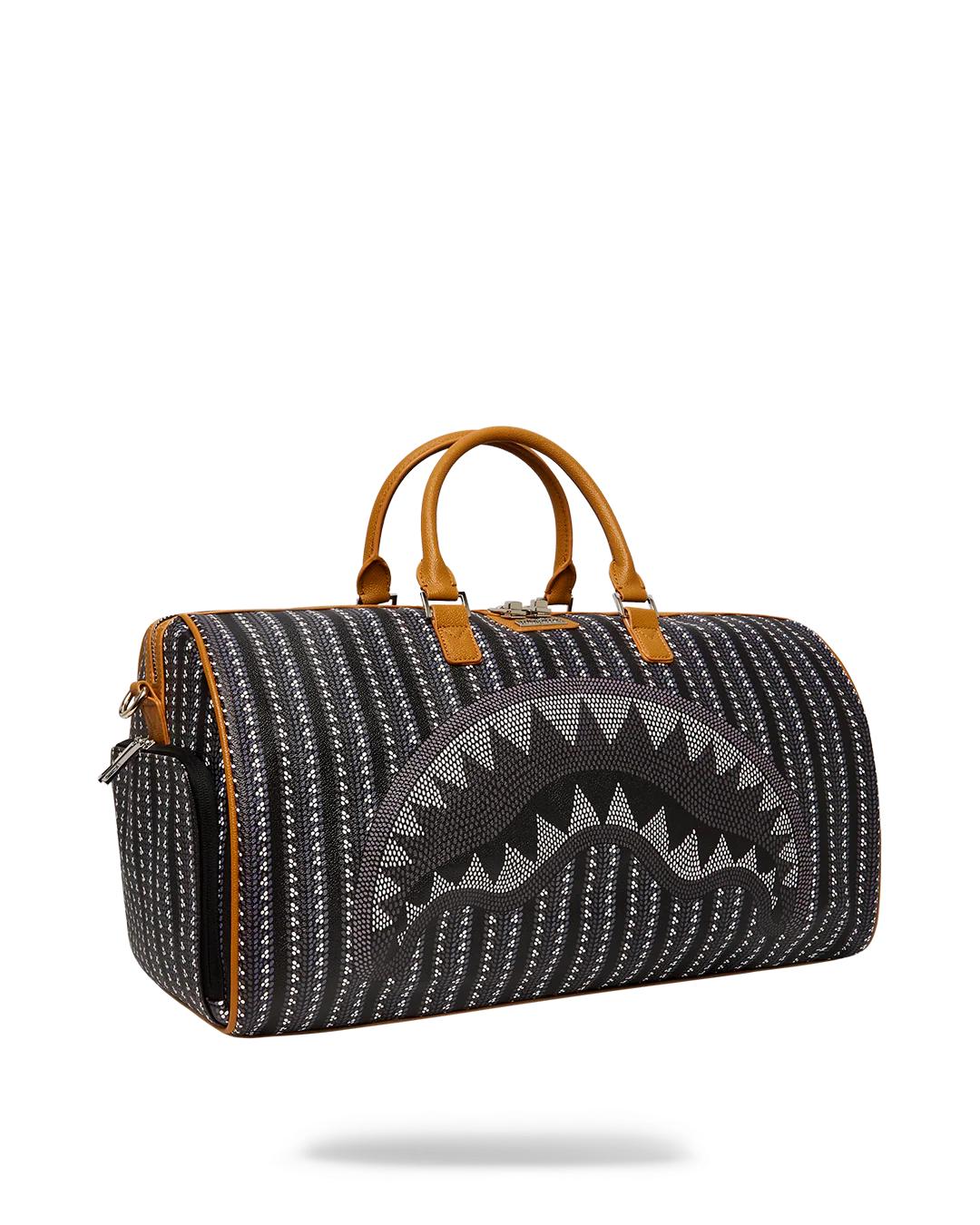 ILLUCHAINS DUFFLE