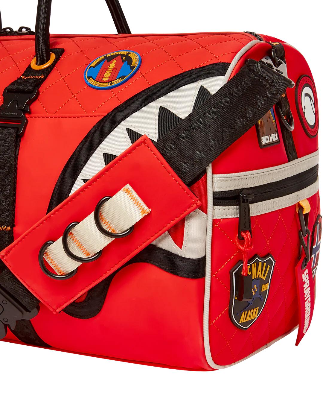 THE GLOBAL EXPEDITION DUFFLE