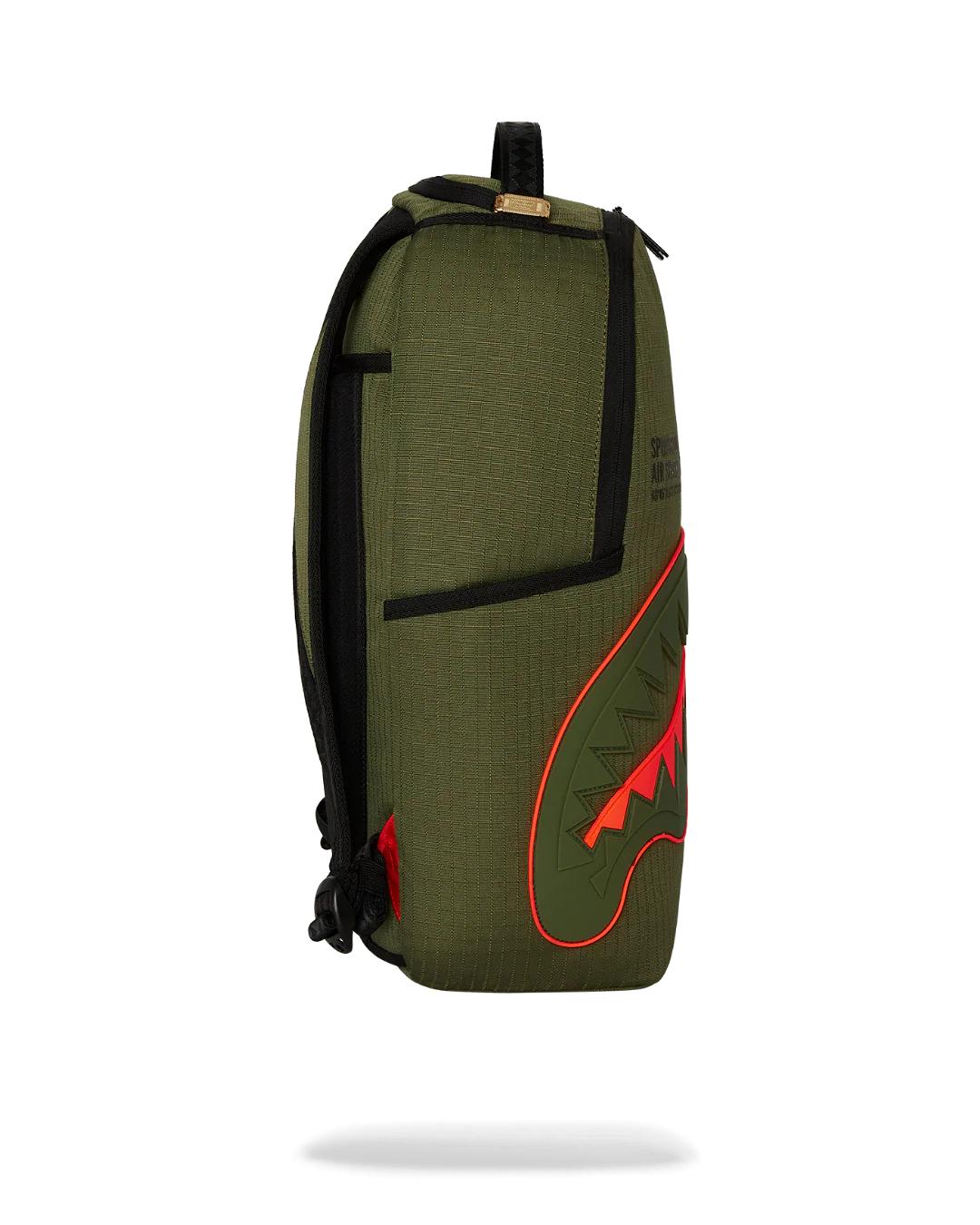 SHARK CENTRAL AIRBORNE BACKPACK