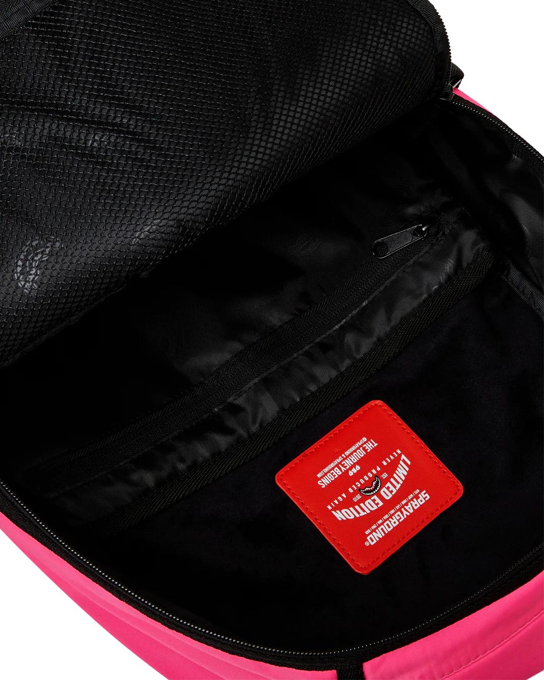 SHARK CENTRAL PULSE BACKPACK