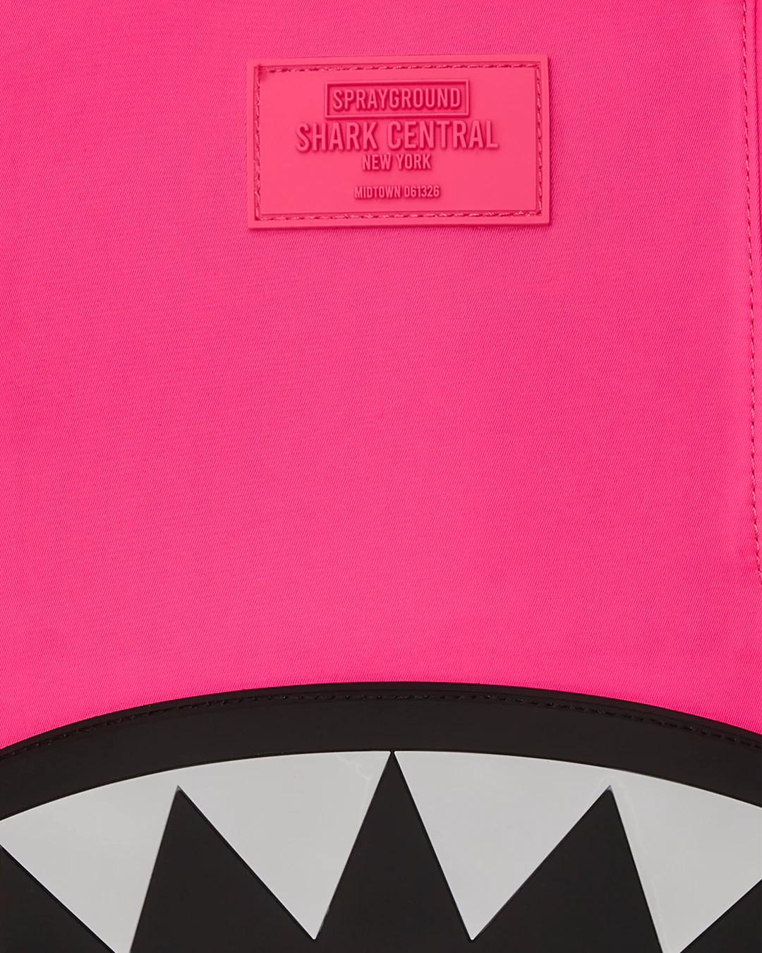 SHARK CENTRAL PULSE BACKPACK