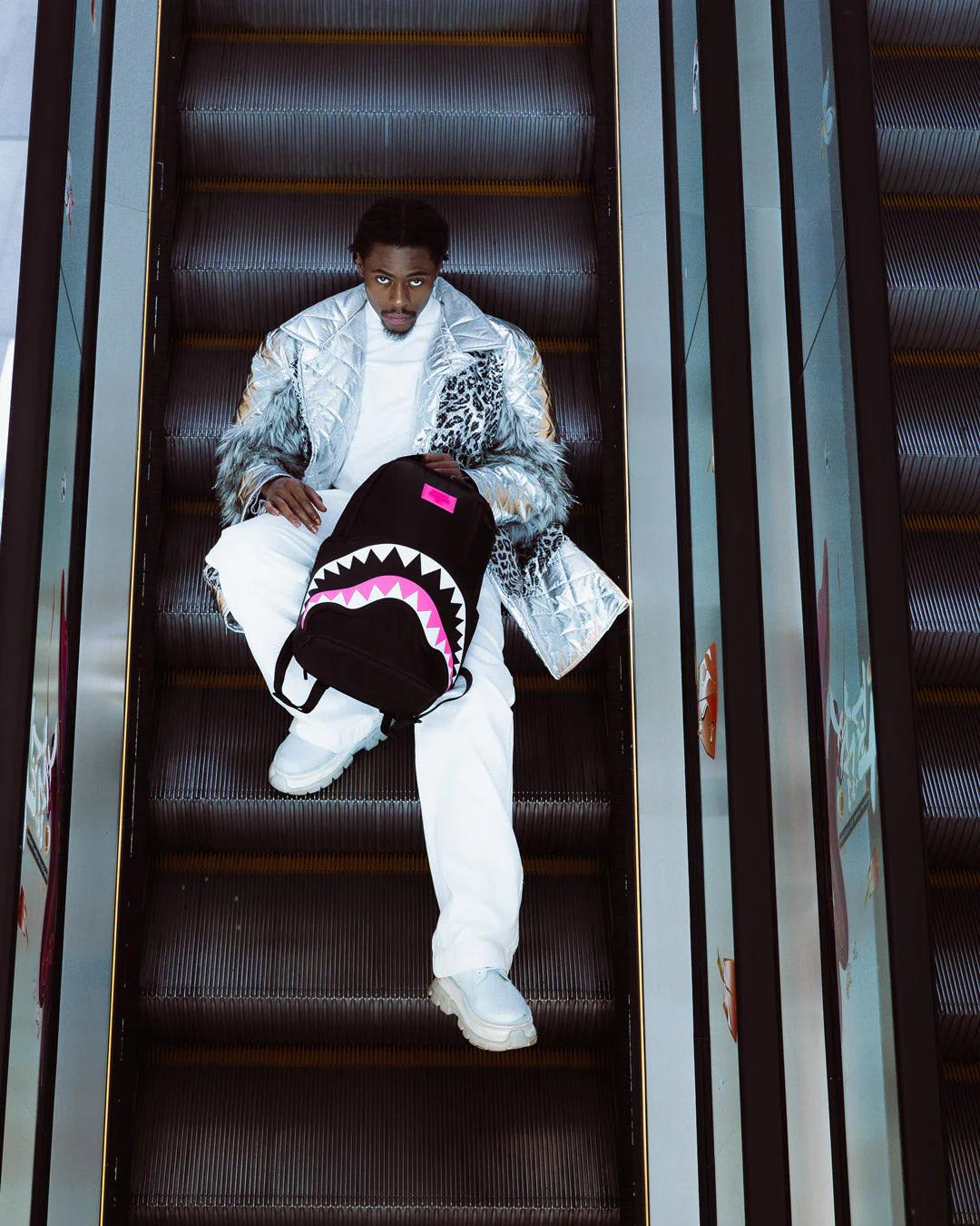 SHARK CENTRAL 2.0 NEON VENOM BACKPACK