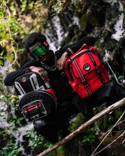 SKY HIGH SEEKERS ARCTIC DELUXE BACKPACK